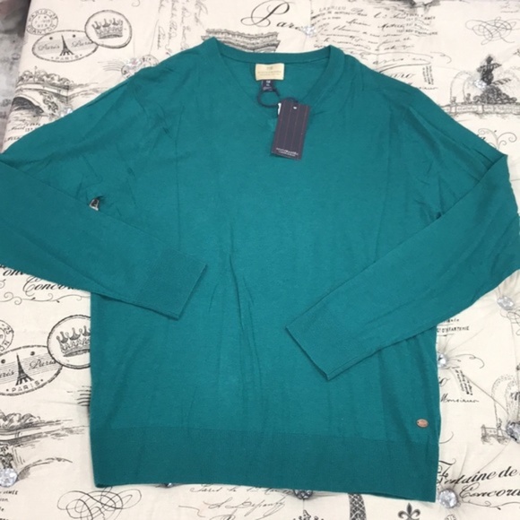 Scotch & Soda Wool & Cashmere Blend V-Neck Sweater - Picture 2 of 4